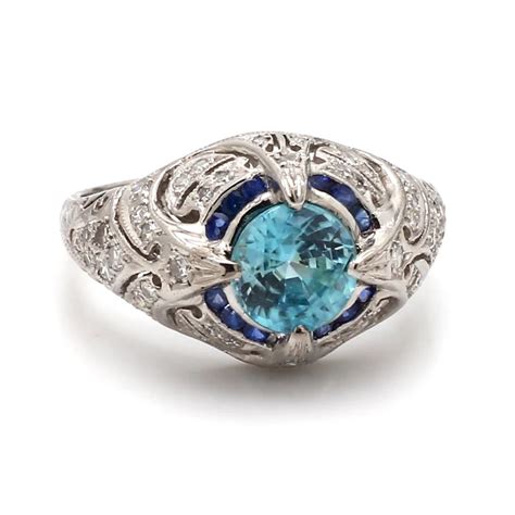 biltmoreloanandjewelry.com
